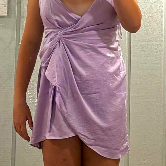 Selfie Leslie Medellin Gathered Detail Side-Tie Wrap Dress Lilac - Picture 6 of 6